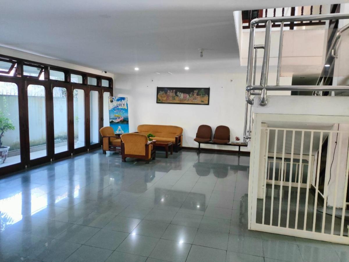 Wisma Hari Kota เมดาน ภายนอก รูปภาพ